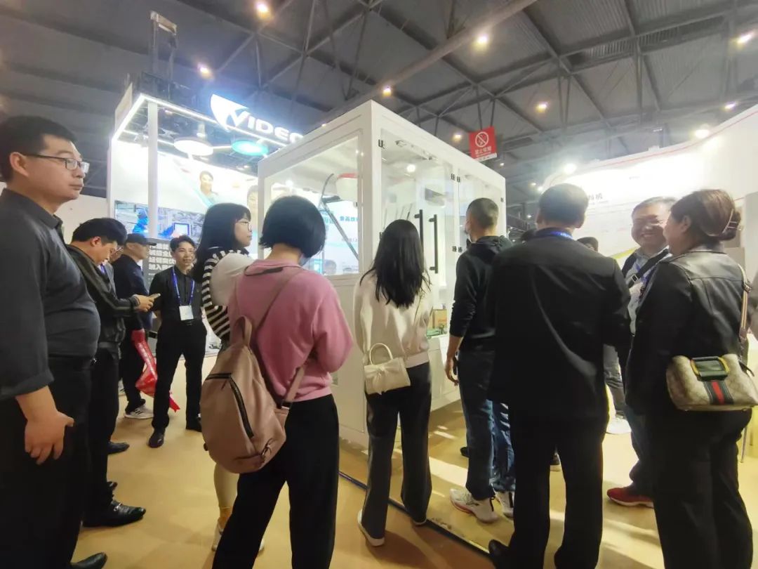 蓝月亮料免资料大全