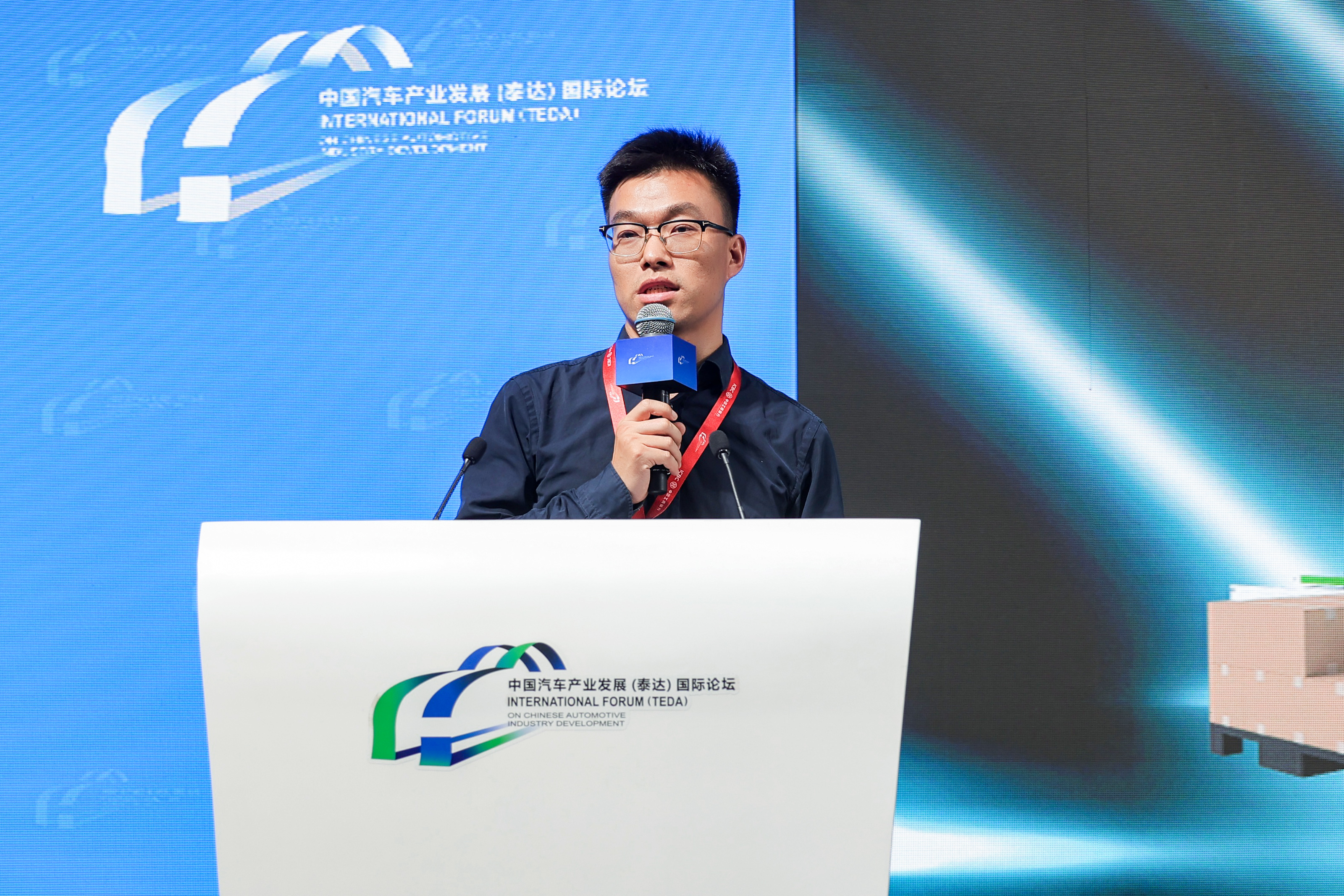 蓝月亮料免资料大全